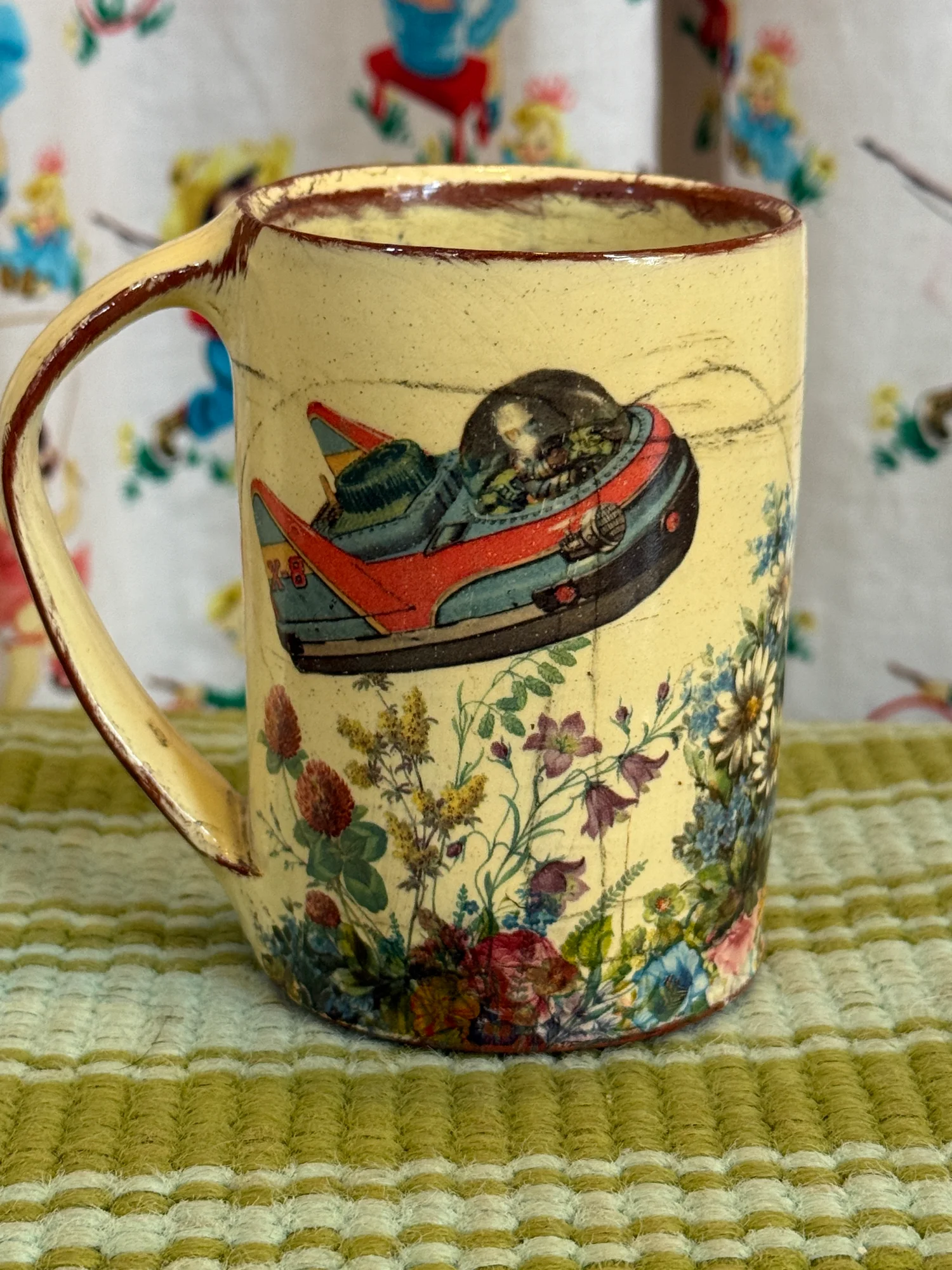 Out of this World Mug - Image 2