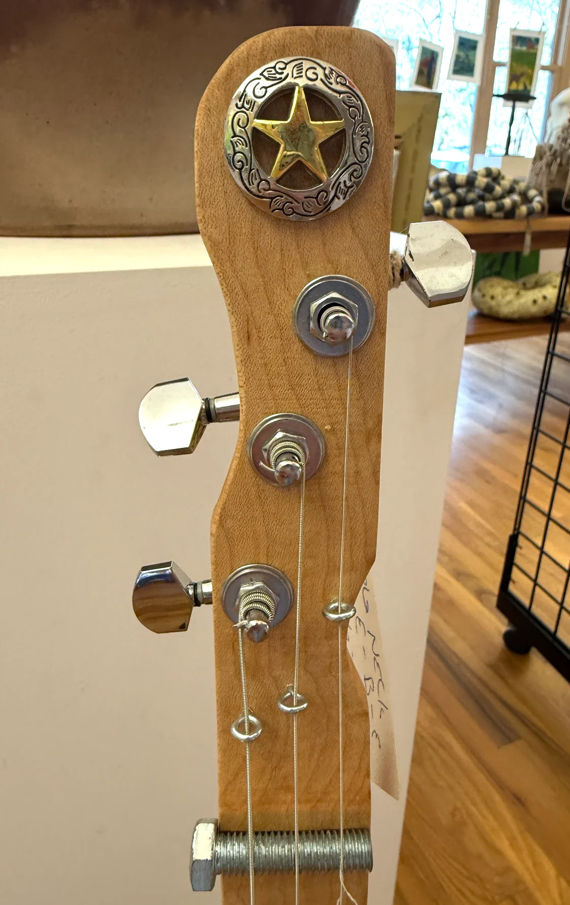 Cigar Box Guitar, Texas - Image 3
